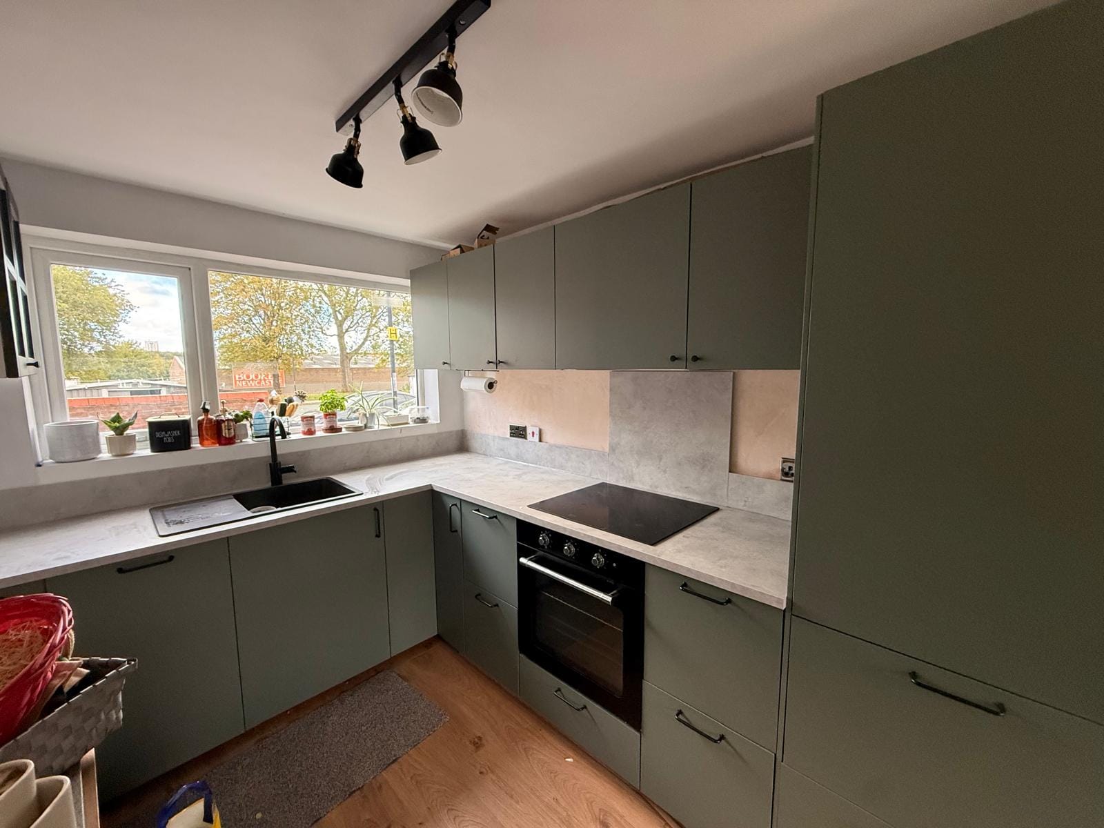 Kitchen Installation gallery image 6