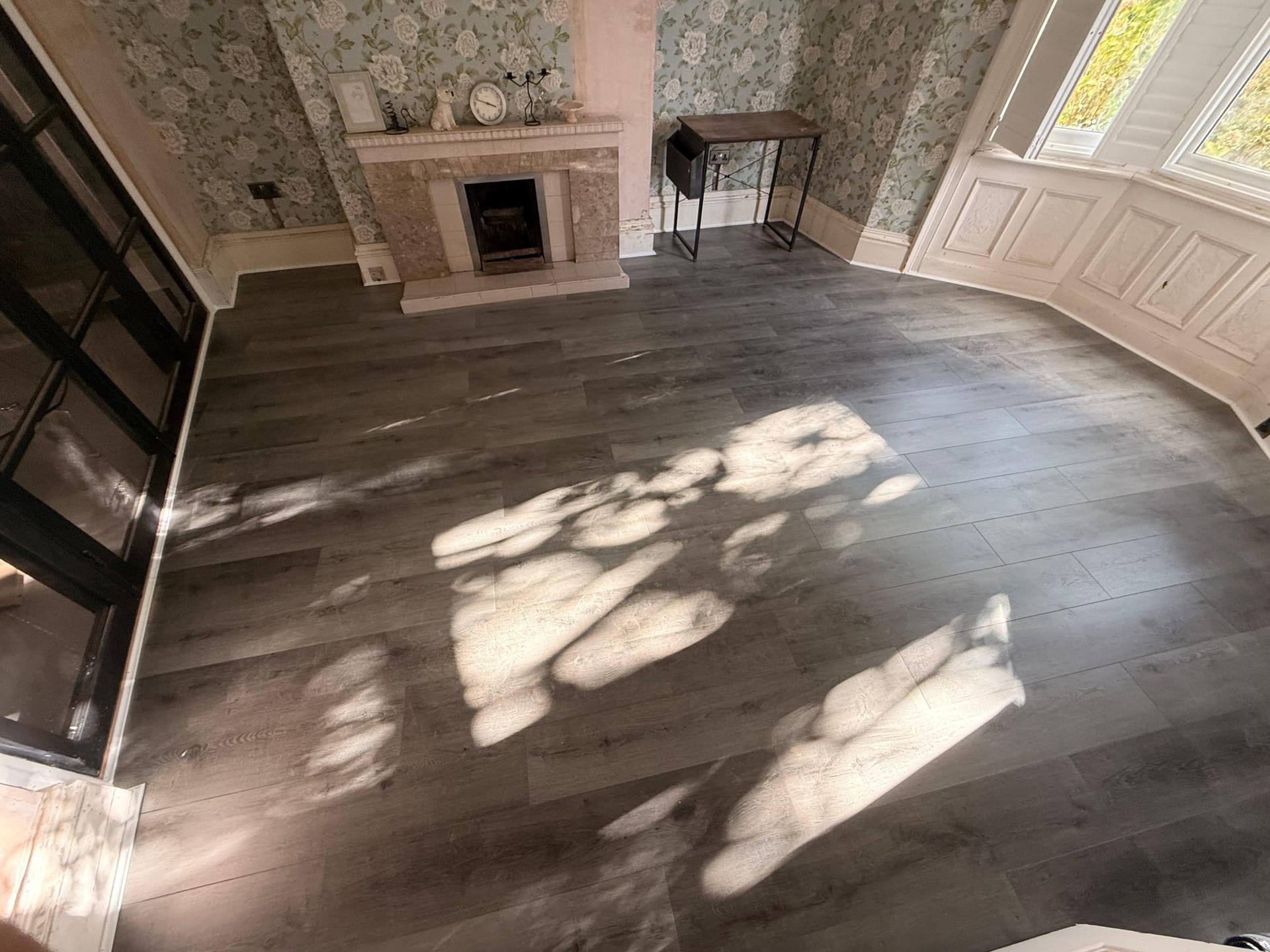 Laminate Flooring gallery image 1